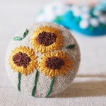 送料無料 刺繍ブローチ☆ 向日葵