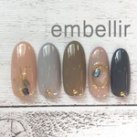 マルチくすみカラー×クラッシュシェルの大人ネイルチップ