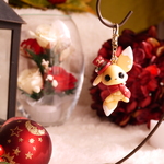 クリスマスキツネのキーホルダー♪