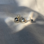 silver 925  ball ピアス