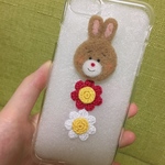 iPhone7/8ケース うさぎとお花 iPhoneケース