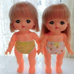メルちゃんサイズ　パンツ２枚セット　黄色小花・苺さくらんぼ