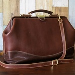 2日間限定sale☆40%off!!✦✧イニシャル入れ無料サービス‼✧✦  ✦クラシック・ダレスバッグ✦ TypeⅠ《ダブル・ブラウン》