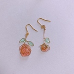 ワイヤーの薔薇と蕾のピアス
