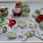 handmade＊手編みニットのオーナメントうぐいす赤白14個セット*サンタかご帽子リース♪⑩