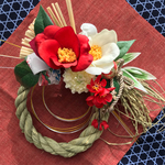 稲から育てたお正月飾り・しめ縄 ✳︎紅白椿と白菊✳︎