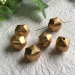 ドイツヴィンテージ   ヘキサゴンデザインアクリルビーズ マットゴールド 6個セット