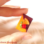 ナッツクッキーのピンバッジ（Aタイプ）