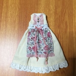 リカちゃんブライスサイズのワンピース