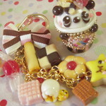 パンダさんのcandyバケツのガチャガチャキーホルダー