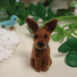犬　ミニチュアピンシャー　イヤホンジヤック、ストラップ、ドールハウス