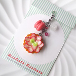 イチゴタルトのチャーム（マカロン）Bタイプ