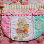 hana*ハンドメイド★レトロアニマルまんまる巾着♪パステルパッチワーク絵本バニーちゃん♪
