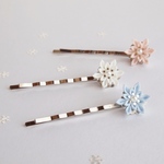 雪の結晶ヘアピン ＊つまみ細工＊