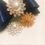 一粒パール　大ビジュー　貼り付け　カボション　ゴールド　シルバー　パーツ　素材　材料　金具　メタルパーツ　ピアス　イヤリング　リボンセンターパーツ　アクセサリー　資材　りぼん　キラキラ　ストーン付き　