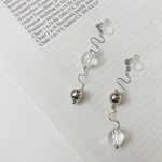 シルバーうねうねイヤリング・ピアス
