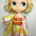ブライス 着物 リカちゃん 着物 振袖 からし色薬玉 お正月