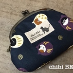 にゃんこダルマの小さながま口ポーチ♪(紺)