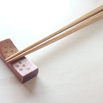 肉球あしあとおはし置き（長方形）