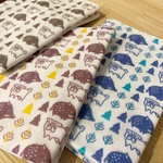 2019限定イノシシ×パグ inubuのやわらかガーゼふきんハンカチ【紫×黄】