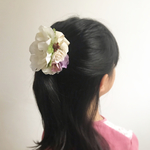 パリの女の子の 大きなアネモネヘアクリップ 
