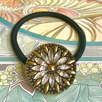 ★再販★デイジー✴︎ゴールドラメ／チェコガラスボタンのヘアゴム32mm
