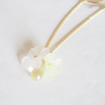 clear　yellow　 flowers neckless