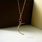 mysterious moon*＊ロングネックレス。