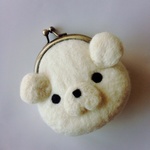 【L様オーダー品】北欧シロクマさんの羊毛フェルトミニがま口