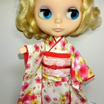 ブライス 着物 リカちゃん 着物 振袖 白 桜 お正月