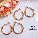 ゴールドフープチタンピアス