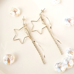 スターフープ×ビジューラインの流れ星ピアス/イヤリング