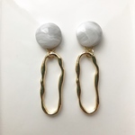 グレー×ゆがみフープ ピアス
