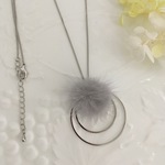 選べるカラーミンクファーとダブルリングロングネックレス【２個以上購入で送料無料】