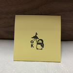 ペンギンさんの電気をピカっと。判子