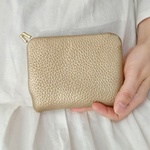 大人ゴールドのコンパクトなお財布・カードケース(カウレザー)