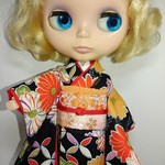 ブライス 着物 リカちゃん 着物 振袖 黒七宝菊 お正月