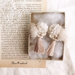 シロツメクサとタッセルピアス/イヤリング＊