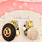 ✴︎Vintage buttons and embroidery✴︎刺繍✴︎ビンテージ✴︎ボタン✴︎イヤリング✴︎ピアス✴︎クリスマス✴︎冬✴︎ビジュー✴︎黄色✴︎イエロー✴︎アシンメトリー