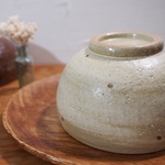 水玉模様の小どんぶり茶碗（アイボリーイエロー）