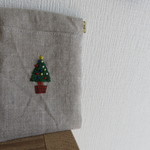 クリスマスツリーのバネポーチ