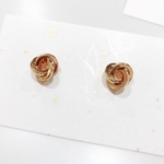 シンプルゴールドピアス
