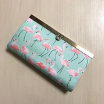  フラミンゴ柄の長財布