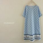 ポンチョ。プロヴァンス調プリントのワンピース。水色。【М】