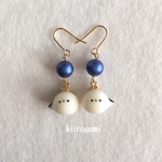 シマエナガとブルーのピアス・イヤリング