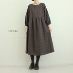 リネン100％ギャザー切り替えワンピース　チャコール