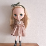 ブライス ドール用 コーデュロイ 長袖ワンピース（ミルクティーベージュ） リカちゃん アウトフィット