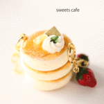ハニーパンケーキのバッグチャーム　スイーツデコ