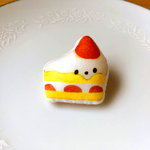 特別価格☆ショートケーキふわふわブローチ