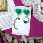 【SALE＊30%OFF】ハートファー×アシンメトリーface♥ピアス《グリーン》